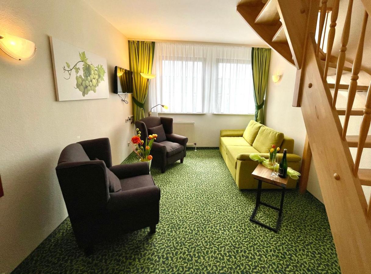 Altdeutsche Weinstube Hotel Ruedesheim am Rhein Ngoại thất bức ảnh