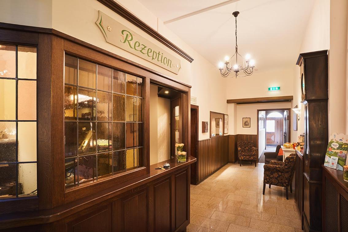 Altdeutsche Weinstube Hotel Ruedesheim am Rhein Ngoại thất bức ảnh