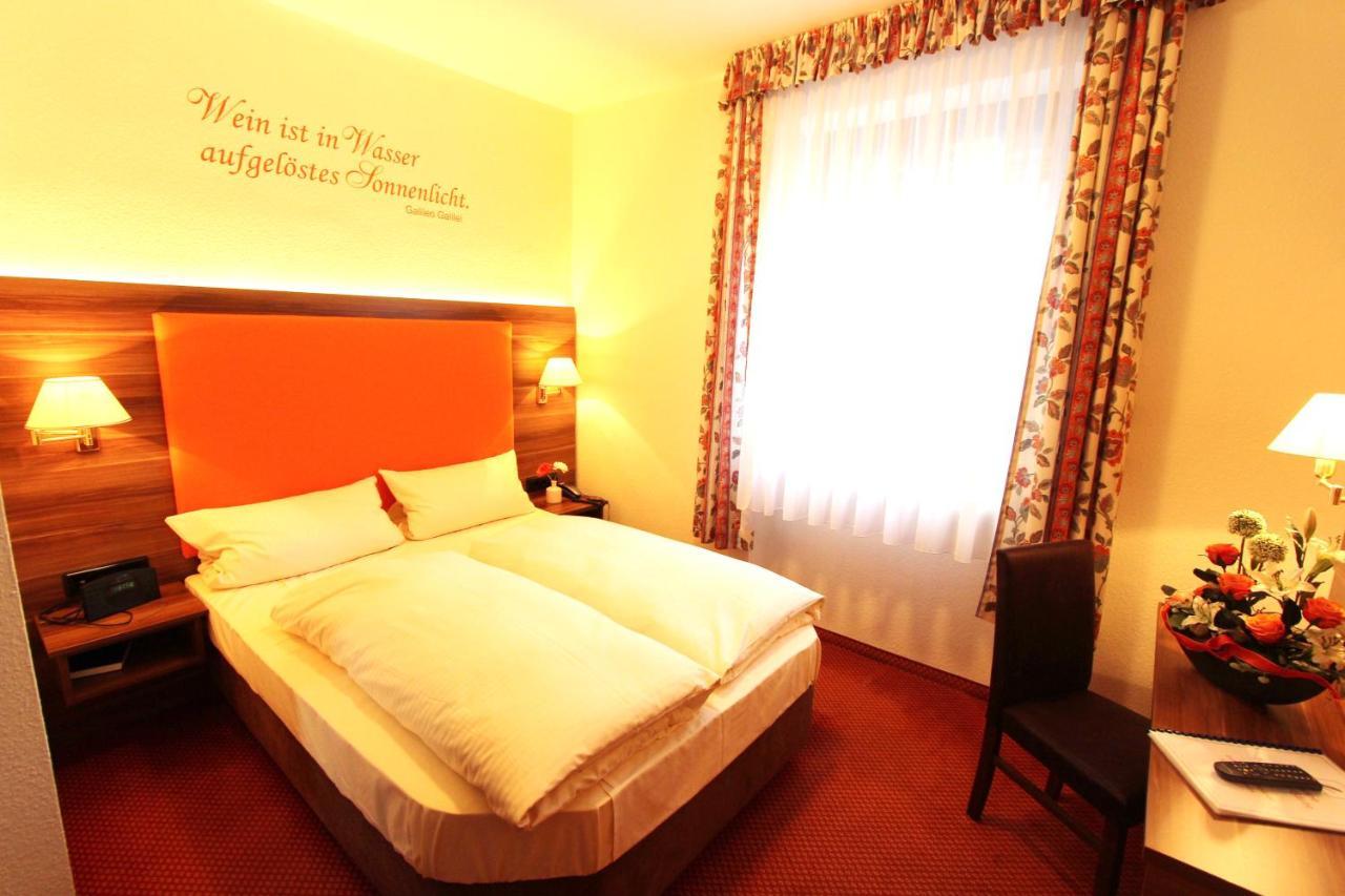 Altdeutsche Weinstube Hotel Ruedesheim am Rhein Ngoại thất bức ảnh