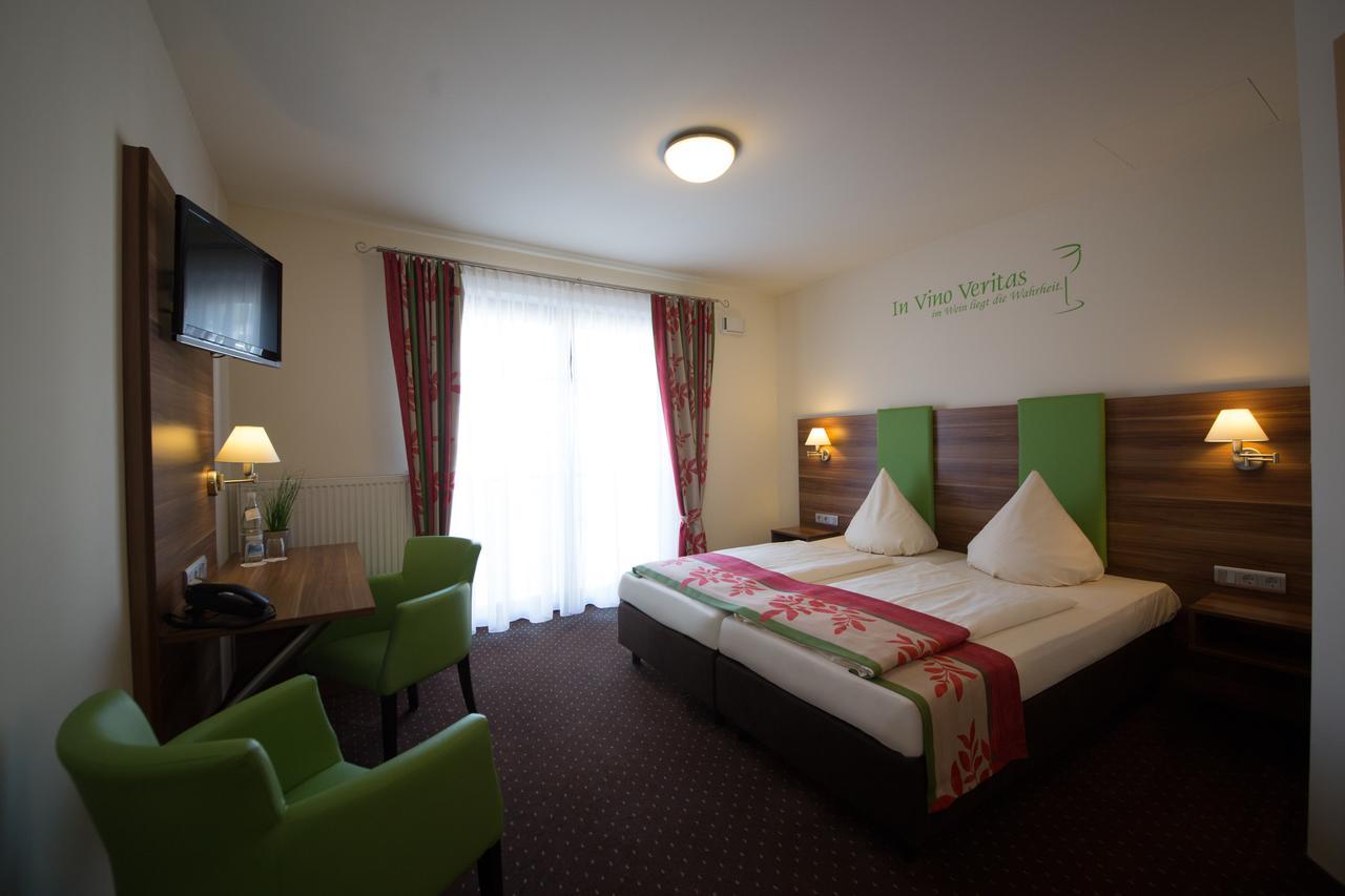 Altdeutsche Weinstube Hotel Ruedesheim am Rhein Ngoại thất bức ảnh