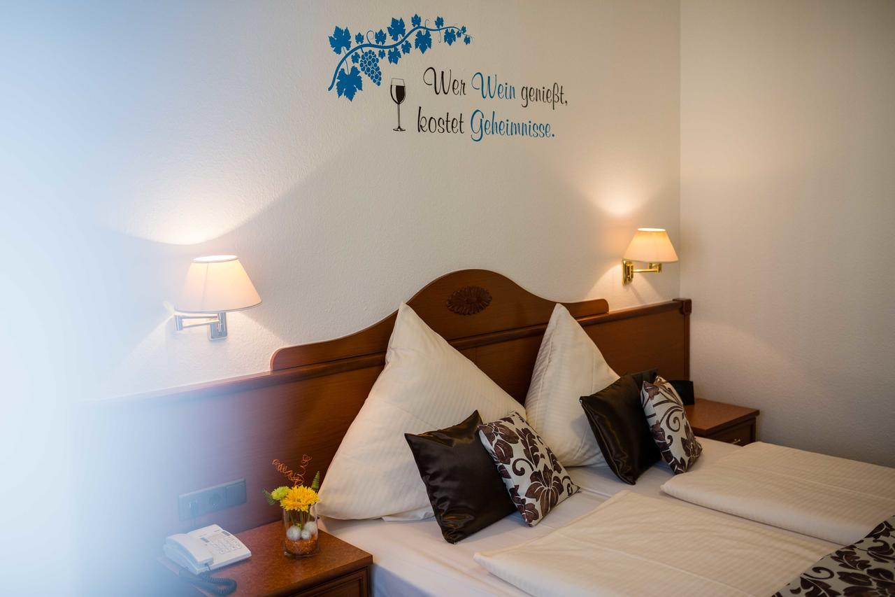 Altdeutsche Weinstube Hotel Ruedesheim am Rhein Ngoại thất bức ảnh