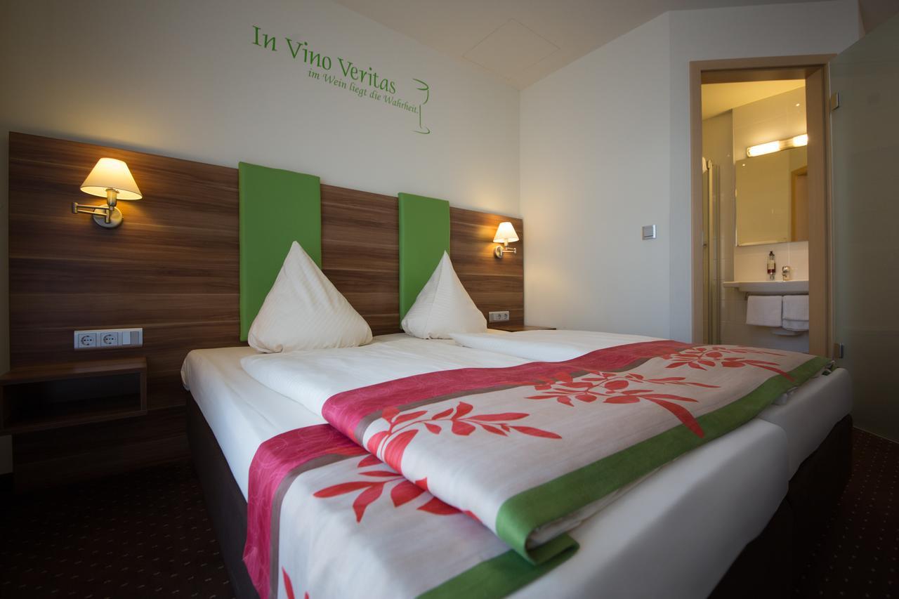 Altdeutsche Weinstube Hotel Ruedesheim am Rhein Ngoại thất bức ảnh