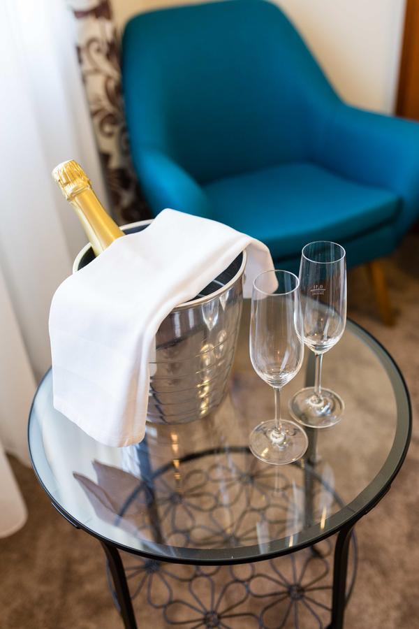 Altdeutsche Weinstube Hotel Ruedesheim am Rhein Ngoại thất bức ảnh