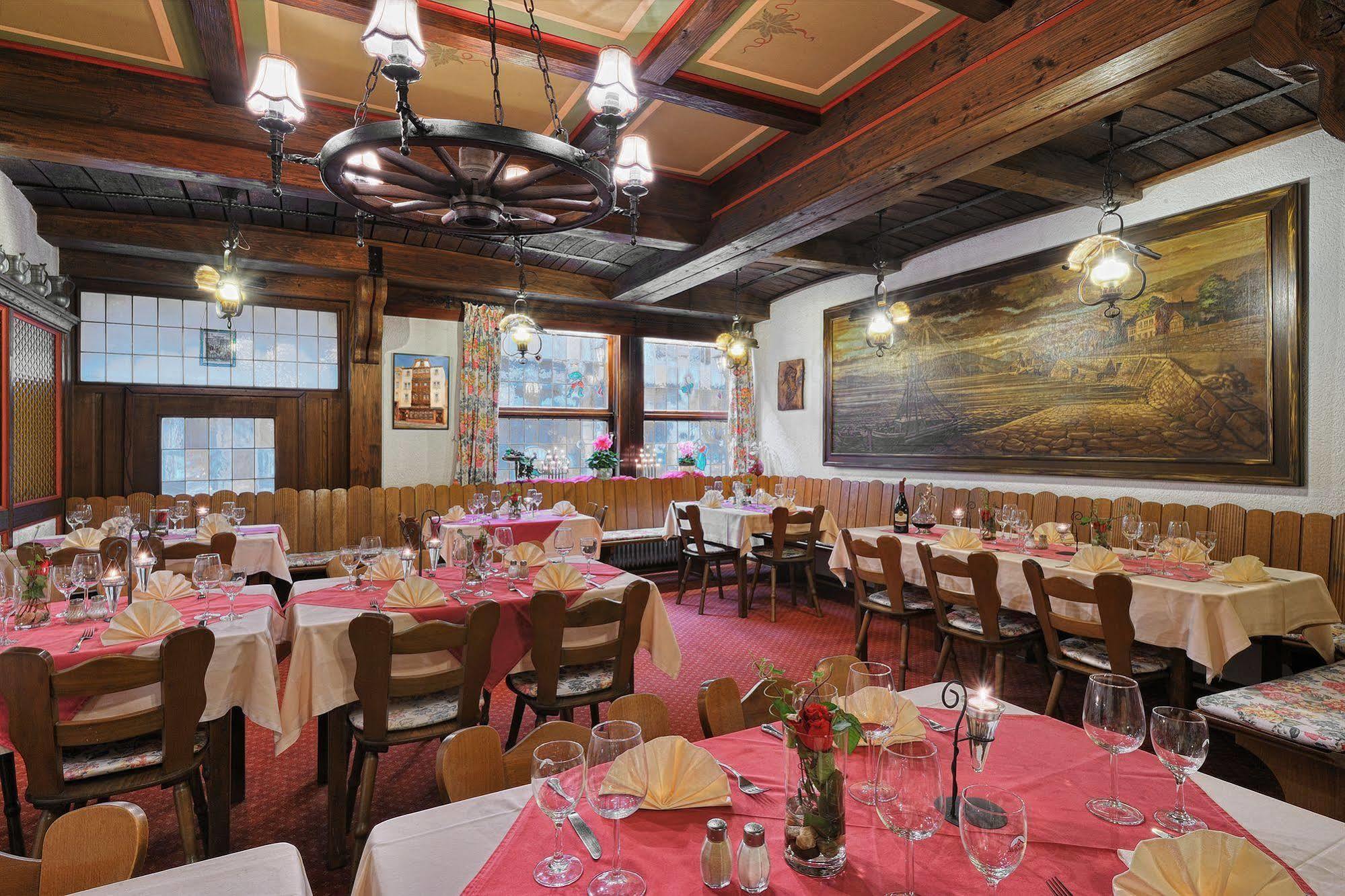 Altdeutsche Weinstube Hotel Ruedesheim am Rhein Ngoại thất bức ảnh